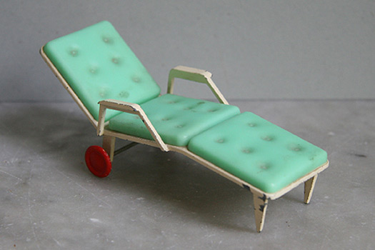 Laura Tarrish’s Collection of Miniature Chairs: Slideshow: Slide 2