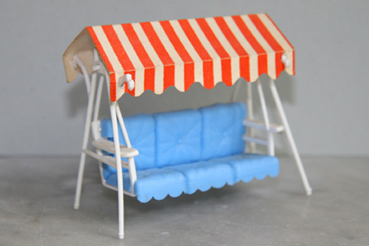 Laura Tarrish’s Collection of Miniature Chairs: Slideshow: Slide 25