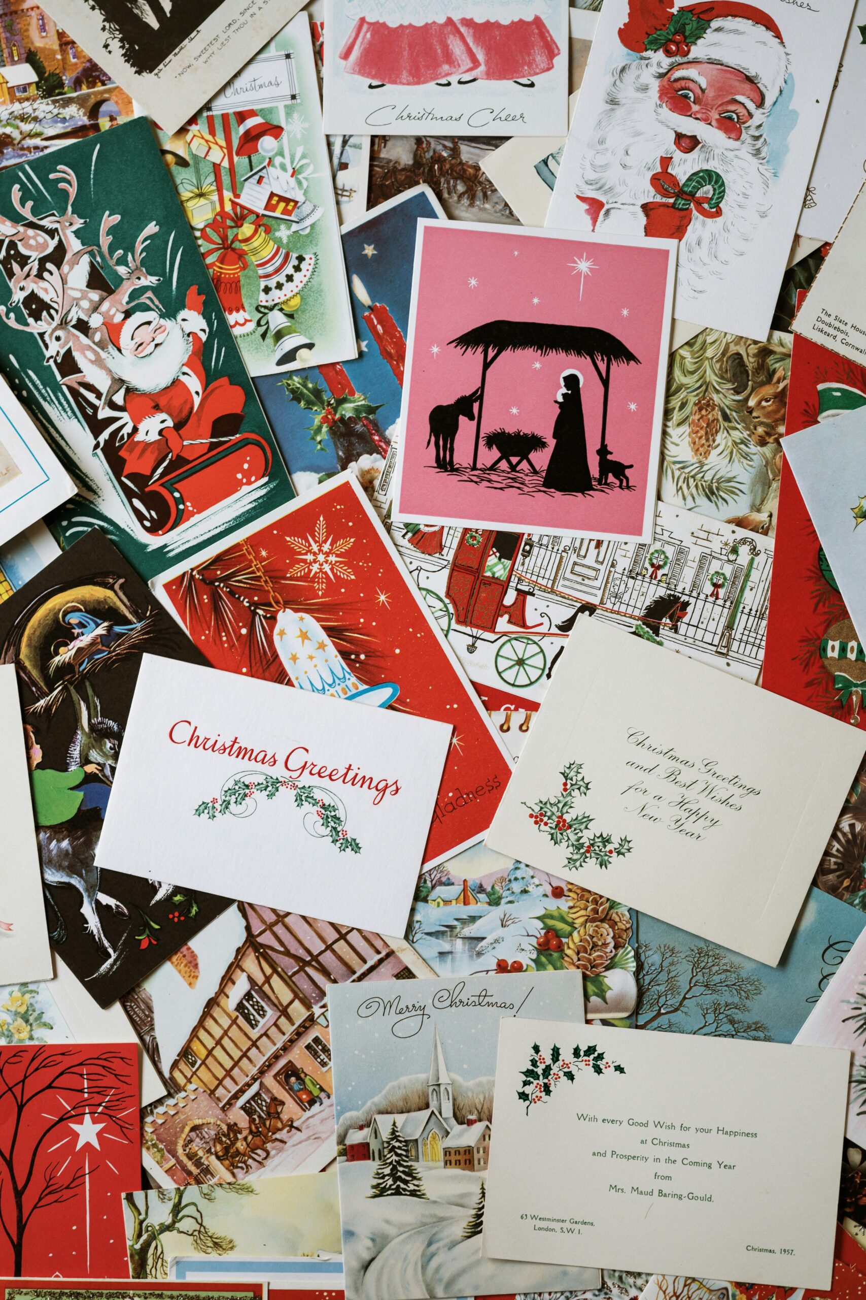 annie-spratt-christmas-cards